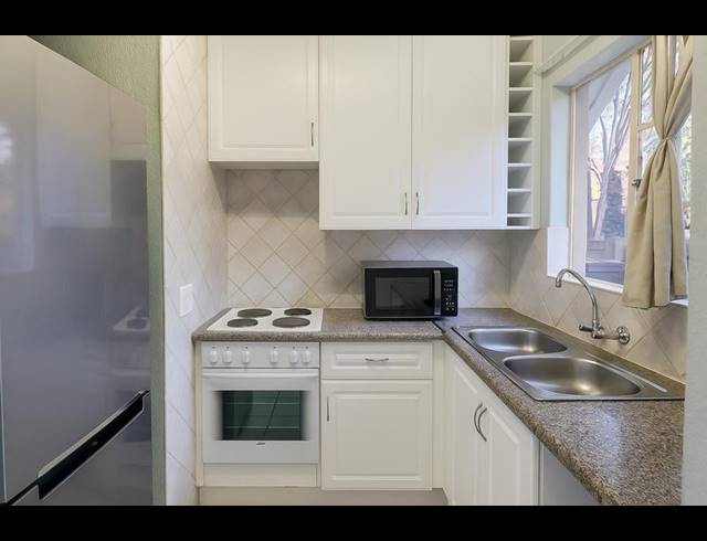 2 BEDROOM TOWNHOUSE FOR SALE IN HIGHVELD